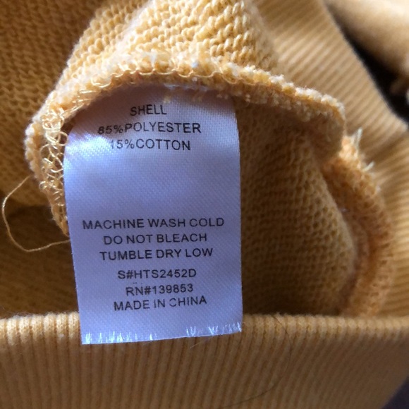 Sweater with Ruffled Sleeves - Picture 6 of 7